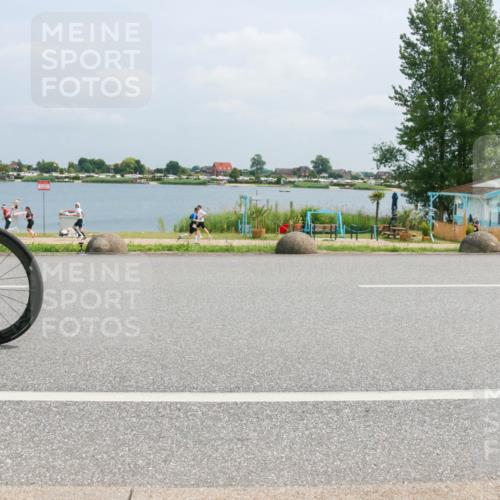21.06.2025 - 27. Vierlanden-Triathlon H.Heesch http://msf.ph/oto/7997257 15.06.2025 12:25:30 Radfahren 717, 787, 847 meine-sportfotos.de