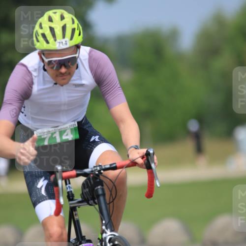 21.06.2025 - 27. Vierlanden-Triathlon H.Heesch http://msf.ph/oto/7997302 15.06.2025 12:24:35 Radfahren 714, 747, 841, 968 meine-sportfotos.de