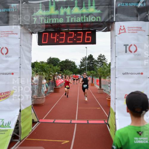 15.06.2025 - 7 Türme Triathlon Michael Strokosch http://msf.ph/oto/7997396 15.06.2025 14:32:36 Ziel 402, 488, 495, 533, 830, 871, 1035 meine-sportfotos.de