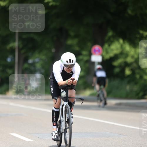 15.06.2025 - 7 Türme Triathlon Yannick Fuchs http://msf.ph/oto/7997537 15.06.2025 12:18:45 Radfahren 301, 302, 308, 341, 477, 498, 566 meine-sportfotos.de