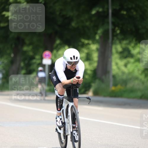 15.06.2025 - 7 Türme Triathlon Yannick Fuchs http://msf.ph/oto/7997550 15.06.2025 12:18:46 Radfahren 301, 302, 308, 341, 477, 566 meine-sportfotos.de