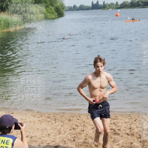 21.06.2025 - 27. Vierlanden-Triathlon MichiJ http://msf.ph/oto/7997573 15.06.2026 09:58:44 Schwimmen 269 meine-sportfotos.de