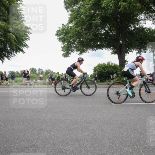 15.06.2025 - 7 Türme Triathlon Yannick Fuchs http://msf.ph/oto/7997632 15.06.2025 13:51:04 Radfahren 213, 304, 307, 645, 867, 936, 1012 meine-sportfotos.de