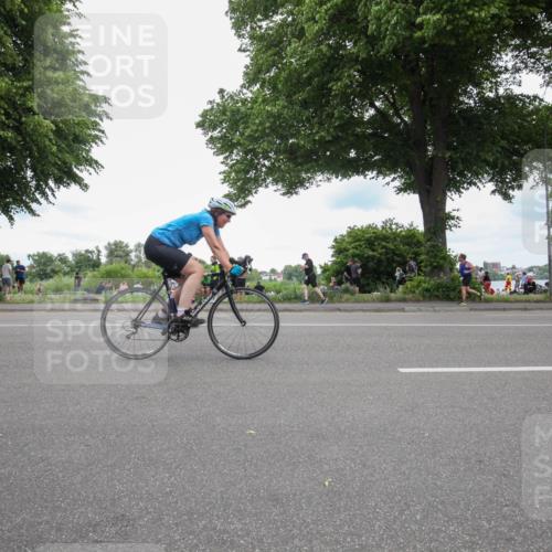 15.06.2025 - 7 Türme Triathlon Yannick Fuchs http://msf.ph/oto/7997666 15.06.2025 13:51:50 Radfahren 718, 823, 893, 1021 meine-sportfotos.de