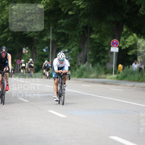 15.06.2025 - 7 Türme Triathlon Yannick Fuchs http://msf.ph/oto/7997688 15.06.2025 13:12:51 Radfahren 363, 630, 948 meine-sportfotos.de