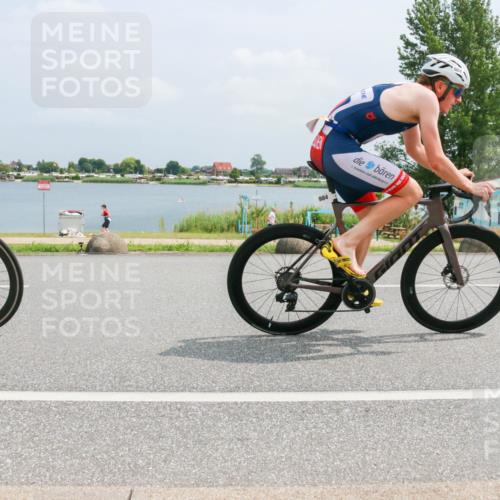21.06.2025 - 27. Vierlanden-Triathlon H.Heesch http://msf.ph/oto/7997710 15.06.2025 12:26:47 Radfahren 984, 985, 986, 987, 988 meine-sportfotos.de