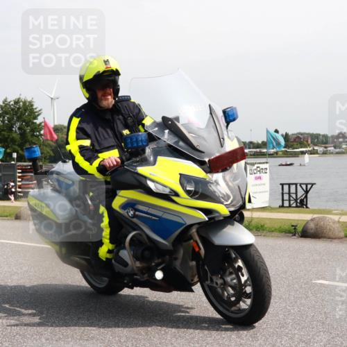 15.06.2025 - 27. Vierlanden-Triathlon H.Heesch http://msf.ph/oto/7997973 15.06.2025 11:34:41 Radfahren 740, 775, 935 meine-sportfotos.de