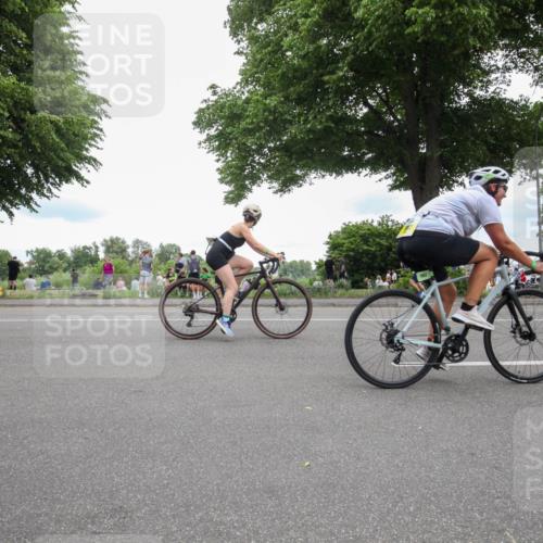 15.06.2025 - 7 Türme Triathlon Yannick Fuchs http://msf.ph/oto/7998044 15.06.2025 13:53:34 Radfahren 863, 1046, 1062, 1125 meine-sportfotos.de