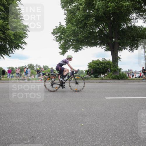 15.06.2025 - 7 Türme Triathlon Yannick Fuchs http://msf.ph/oto/7998058 15.06.2025 13:53:41 Radfahren 1125 meine-sportfotos.de