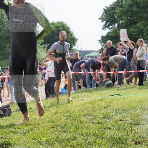 15.06.2025 - 27. Vierlanden-Triathlon KatJ http://msf.ph/oto/7998115 15.06.2025 09:56:03 Schwimmen 268, 280, 283, 308, 310, 312, 322, 331, 338 meine-sportfotos.de