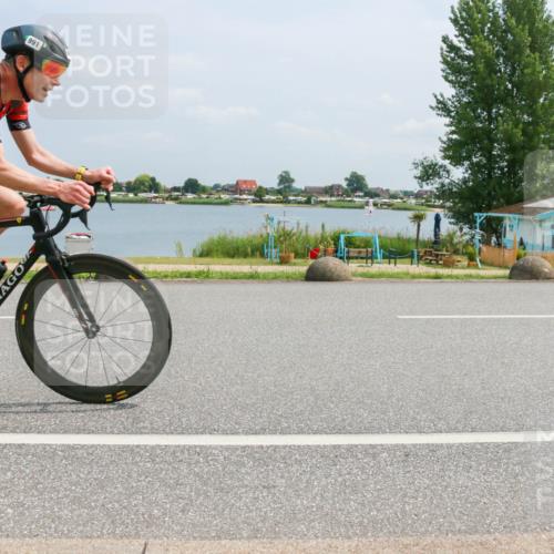21.06.2025 - 27. Vierlanden-Triathlon H.Heesch http://msf.ph/oto/7998131 15.06.2025 12:29:44 Radfahren 937, 989, 990, 991, 992, 993 meine-sportfotos.de