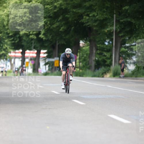 15.06.2025 - 7 Türme Triathlon Yannick Fuchs http://msf.ph/oto/7998150 15.06.2025 12:19:13 Radfahren 232, 241, 325, 655 meine-sportfotos.de