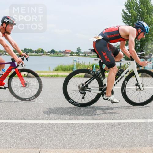 21.06.2025 - 27. Vierlanden-Triathlon H.Heesch http://msf.ph/oto/7998182 15.06.2025 12:29:45 Radfahren 937, 951, 989, 990, 991, 992, 993 meine-sportfotos.de