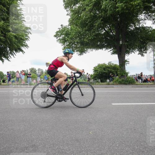 15.06.2025 - 7 Türme Triathlon Yannick Fuchs http://msf.ph/oto/7998370 15.06.2025 13:56:05 Radfahren 871, 932 meine-sportfotos.de