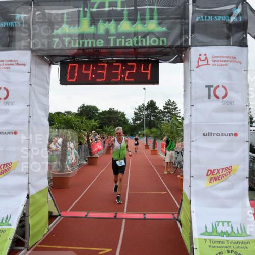 15.06.2025 - 7 Türme Triathlon Michael Strokosch http://msf.ph/oto/7998379 15.06.2025 14:33:23 Ziel 577, 985 meine-sportfotos.de