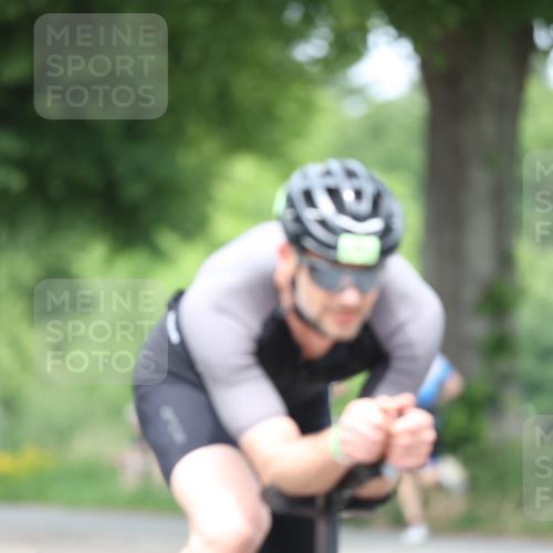 15.06.2025 - 7 Türme Triathlon Yannick Fuchs http://msf.ph/oto/7998402 15.06.2025 13:13:12 Radfahren 233, 243, 276, 370, 414, 496, 517, 711, 1041 meine-sportfotos.de