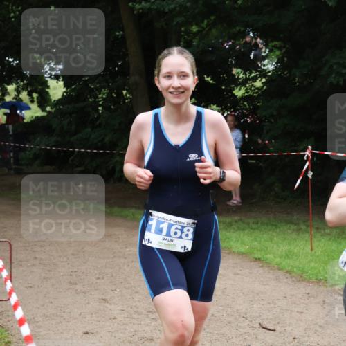 21.06.2025 - 27. Vierlanden-Triathlon Lena Gebhardt http://msf.ph/oto/7998419 15.06.2025 13:56:37 Laufen 202, 1168 meine-sportfotos.de