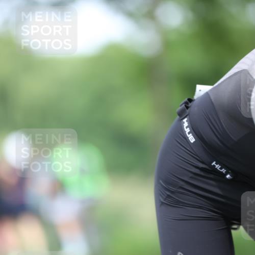15.06.2025 - 7 Türme Triathlon Yannick Fuchs http://msf.ph/oto/7998420 15.06.2025 13:13:12 Radfahren 233, 243, 276, 370, 414, 496, 517, 711, 1041 meine-sportfotos.de