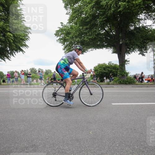 15.06.2025 - 7 Türme Triathlon Yannick Fuchs http://msf.ph/oto/7998453 15.06.2025 13:56:33 Radfahren 197, 429, 765, 844, 1086 meine-sportfotos.de