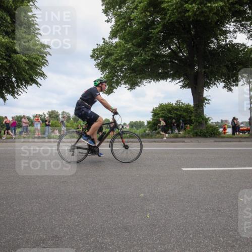 15.06.2025 - 7 Türme Triathlon Yannick Fuchs http://msf.ph/oto/7998520 15.06.2025 13:57:30 Radfahren 484, 961, 1096 meine-sportfotos.de