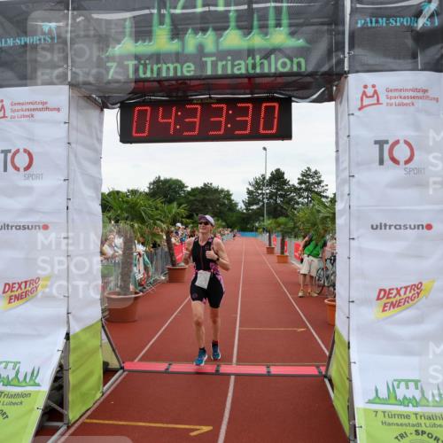 15.06.2025 - 7 Türme Triathlon Michael Strokosch http://msf.ph/oto/7998552 15.06.2025 14:33:30 Ziel 577, 1061 meine-sportfotos.de