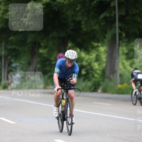 15.06.2025 - 7 Türme Triathlon Yannick Fuchs http://msf.ph/oto/7998610 15.06.2025 12:19:56 Radfahren 208, 309, 414 meine-sportfotos.de