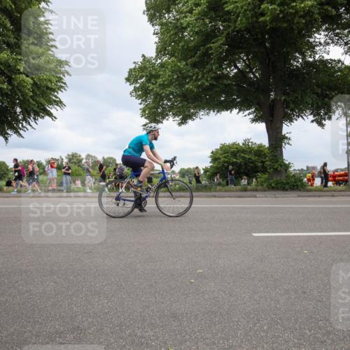 15.06.2025 - 7 Türme Triathlon Yannick Fuchs http://msf.ph/oto/7998620 15.06.2025 13:59:18 Radfahren 681, 830 meine-sportfotos.de