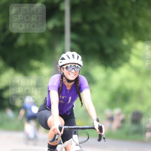 15.06.2025 - 7 Türme Triathlon Yannick Fuchs http://msf.ph/oto/7998756 15.06.2025 13:13:38 Radfahren 1147 meine-sportfotos.de