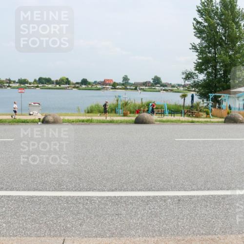 21.06.2025 - 27. Vierlanden-Triathlon H.Heesch http://msf.ph/oto/7998773 15.06.2025 12:31:40 Radfahren 785, 1000, 1001, 1002, 1003 meine-sportfotos.de