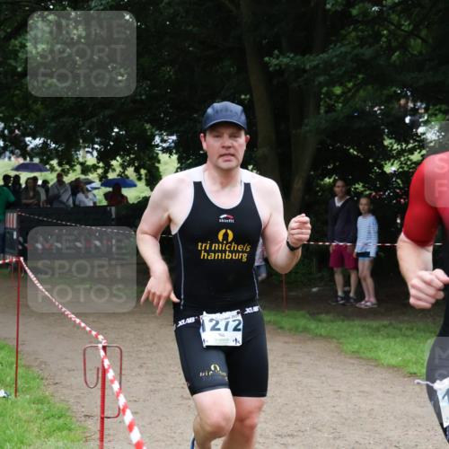 21.06.2025 - 27. Vierlanden-Triathlon Lena Gebhardt http://msf.ph/oto/7998783 15.06.2025 13:57:50 Laufen 0, 1272 meine-sportfotos.de
