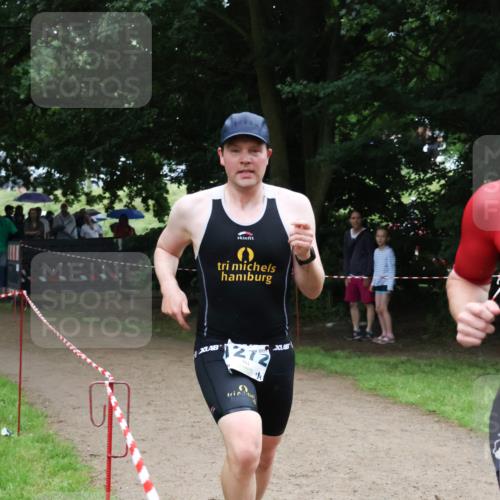 21.06.2025 - 27. Vierlanden-Triathlon Lena Gebhardt http://msf.ph/oto/7998802 15.06.2025 13:57:50 Laufen 212 meine-sportfotos.de