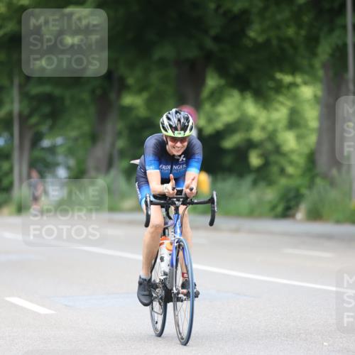 15.06.2025 - 7 Türme Triathlon Yannick Fuchs http://msf.ph/oto/7998826 15.06.2025 12:20:16 Radfahren 248, 397, 583, 657 meine-sportfotos.de