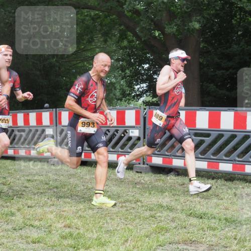 21.06.2025 - 27. Vierlanden-Triathlon KatJ http://msf.ph/oto/7998918 15.06.2025 12:53:14 Ziel 35, 732, 989, 991, 992, 993 meine-sportfotos.de