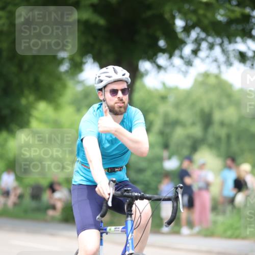 15.06.2025 - 7 Türme Triathlon Yannick Fuchs http://msf.ph/oto/7998956 15.06.2025 13:13:50 Radfahren 195, 216, 563, 787, 1135 meine-sportfotos.de