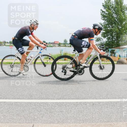 21.06.2025 - 27. Vierlanden-Triathlon H.Heesch http://msf.ph/oto/7998979 15.06.2025 12:31:43 Radfahren 785, 1000, 1001, 1002, 1003 meine-sportfotos.de