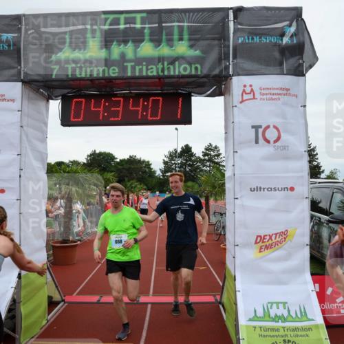 15.06.2025 - 7 Türme Triathlon Michael Strokosch http://msf.ph/oto/7999067 15.06.2025 14:34:01 Ziel 379, 598, 668 meine-sportfotos.de