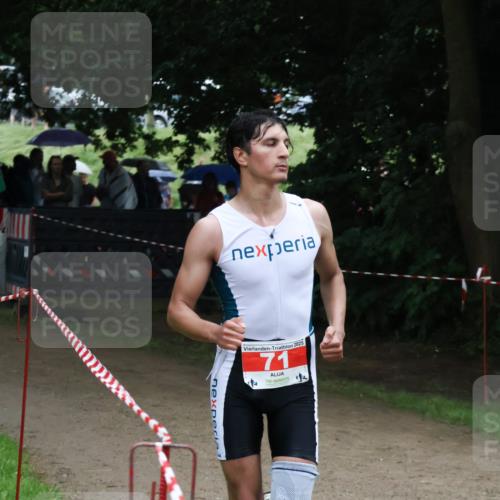 21.06.2025 - 27. Vierlanden-Triathlon Lena Gebhardt http://msf.ph/oto/7999107 15.06.2025 13:59:31 Laufen 2025, 71, 4 meine-sportfotos.de