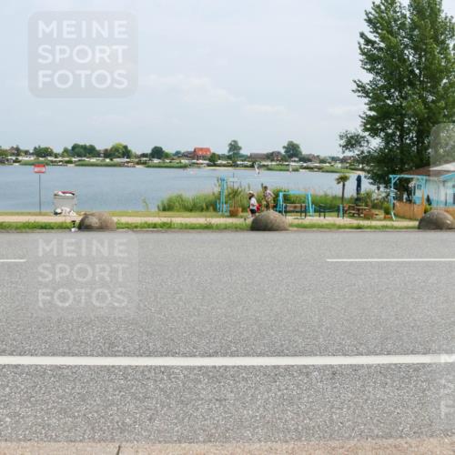 21.06.2025 - 27. Vierlanden-Triathlon H.Heesch http://msf.ph/oto/7999160 15.06.2025 12:31:45 Radfahren 785, 861, 1000, 1001, 1002, 1003 meine-sportfotos.de