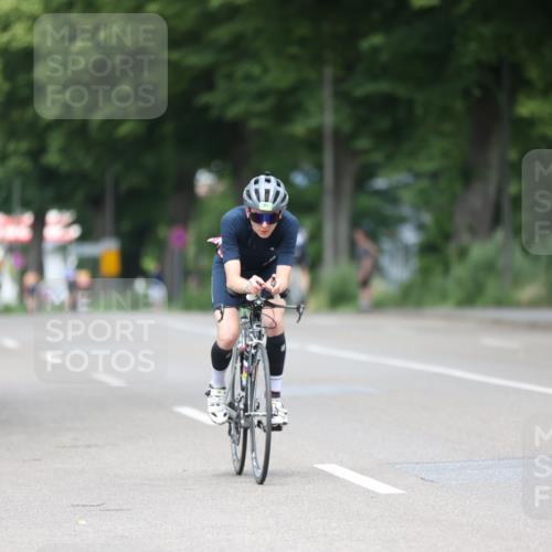 15.06.2025 - 7 Türme Triathlon Yannick Fuchs http://msf.ph/oto/7999170 15.06.2025 12:21:53 Radfahren 257, 371, 628, 638 meine-sportfotos.de
