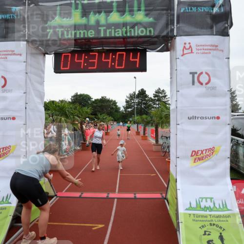 15.06.2025 - 7 Türme Triathlon Michael Strokosch http://msf.ph/oto/7999206 15.06.2025 14:34:03 Ziel 379, 598, 668 meine-sportfotos.de