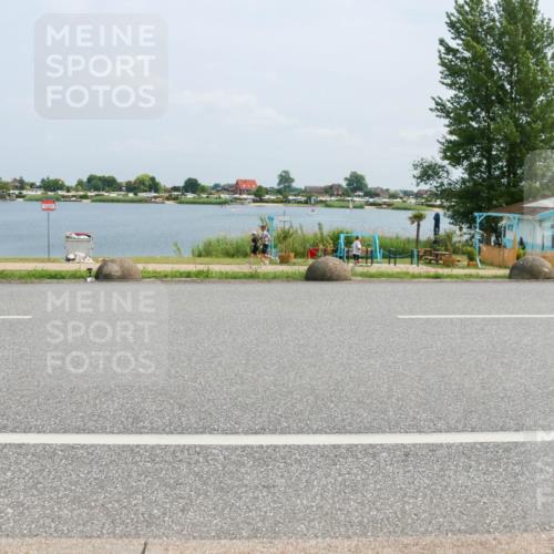 21.06.2025 - 27. Vierlanden-Triathlon H.Heesch http://msf.ph/oto/7999215 15.06.2025 12:31:45 Radfahren 785, 861, 1000, 1001, 1002, 1003 meine-sportfotos.de