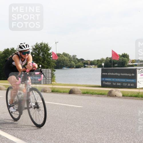 15.06.2025 - 27. Vierlanden-Triathlon H.Heesch http://msf.ph/oto/7999238 15.06.2025 10:20:48 Radfahren 206, 622 meine-sportfotos.de
