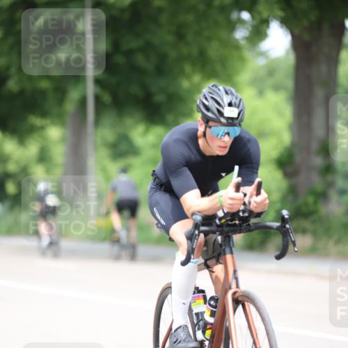 15.06.2025 - 7 Türme Triathlon Yannick Fuchs http://msf.ph/oto/7999246 15.06.2025 13:14:06 Radfahren 213, 258, 263, 418, 439, 459, 501, 722, 761, 1026, 1184 meine-sportfotos.de