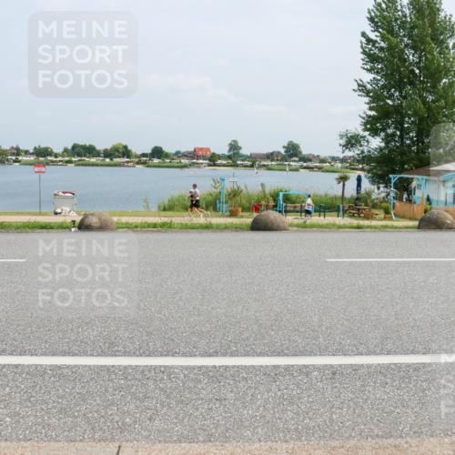 21.06.2025 - 27. Vierlanden-Triathlon H.Heesch http://msf.ph/oto/7999257 15.06.2025 12:31:46 Radfahren 861, 1000, 1001, 1002, 1003 meine-sportfotos.de