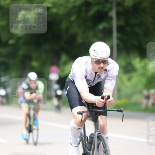 15.06.2025 - 7 Türme Triathlon Yannick Fuchs http://msf.ph/oto/7999283 15.06.2025 13:14:07 Radfahren 213, 258, 263, 418, 439, 459, 501, 722, 761, 809, 1026, 1184 meine-sportfotos.de