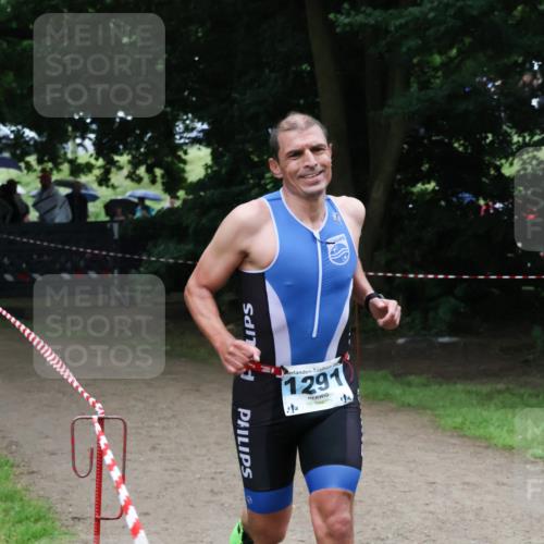 21.06.2025 - 27. Vierlanden-Triathlon Lena Gebhardt http://msf.ph/oto/7999334 15.06.2025 14:00:26 Laufen 1291 meine-sportfotos.de