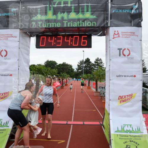 15.06.2025 - 7 Türme Triathlon Michael Strokosch http://msf.ph/oto/7999364 15.06.2025 14:34:06 Ziel 668 meine-sportfotos.de