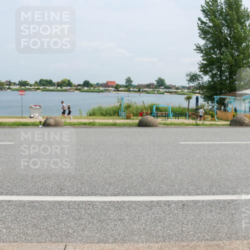 21.06.2025 - 27. Vierlanden-Triathlon H.Heesch http://msf.ph/oto/7999375 15.06.2025 12:31:47 Radfahren 861, 1000, 1001, 1002, 1003 meine-sportfotos.de