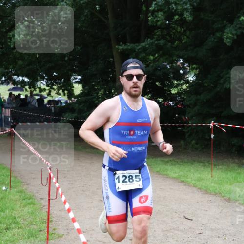 21.06.2025 - 27. Vierlanden-Triathlon Lena Gebhardt http://msf.ph/oto/7999393 15.06.2025 14:00:36 Laufen 202, 1285, 14 meine-sportfotos.de