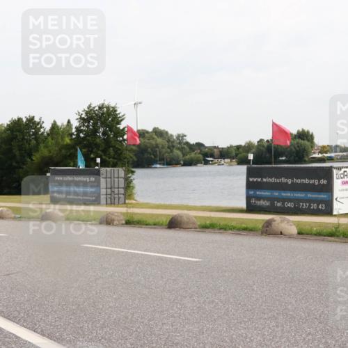 15.06.2025 - 27. Vierlanden-Triathlon H.Heesch http://msf.ph/oto/7999490 15.06.2025 10:23:30 Radfahren 64, 226, 507, 608 meine-sportfotos.de